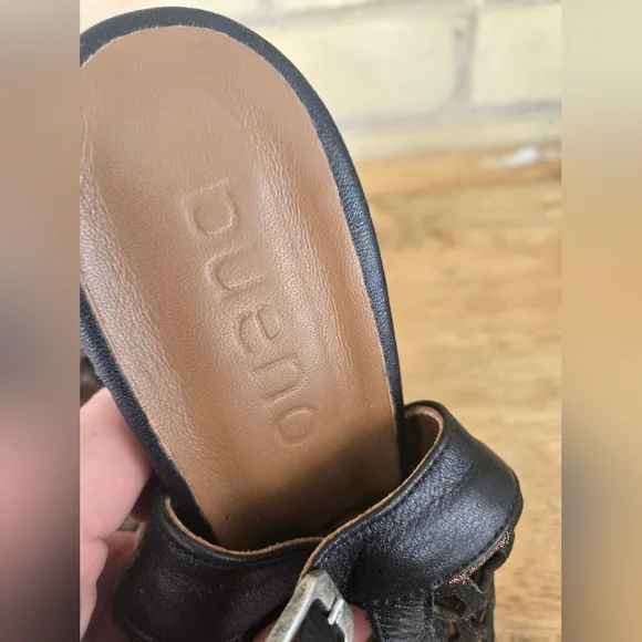 Bueno Peep Toe Heels - Picture 4 of 9